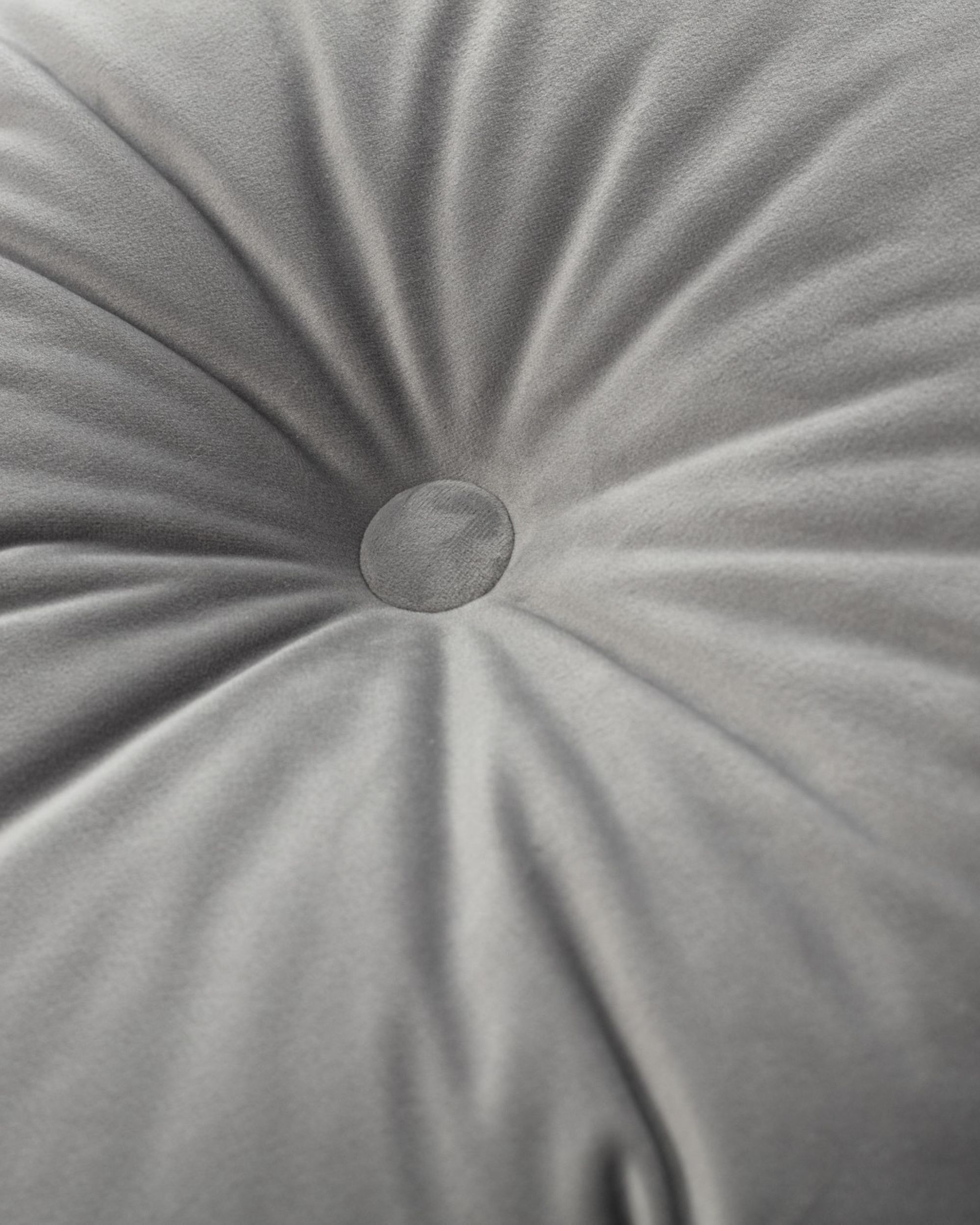 Kissen Candy Dot Farbe grau Stoff glänzend, samt (hover)